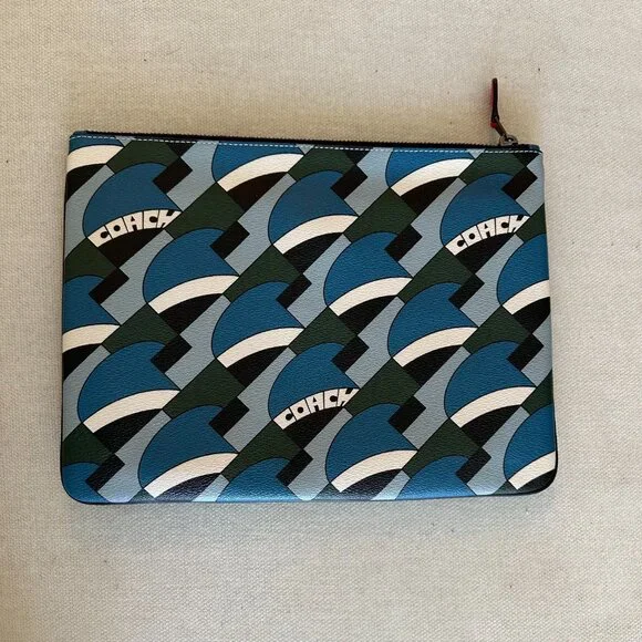 Coach Pouch - Picture 2 of 2
